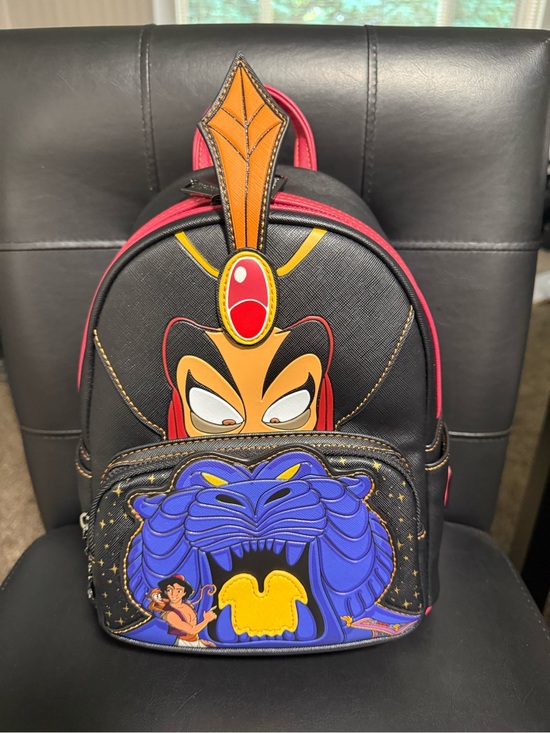 Loungefly Handbags - Loungefly Disney Aladdin Jafar Villains Scene Mini Backpack